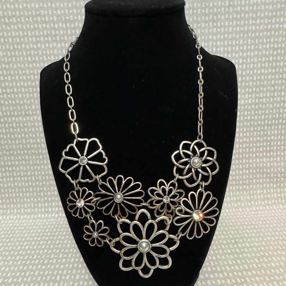 Floral Silver Necklace